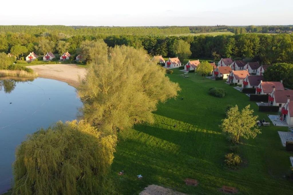 Ewijk Vakantiehuis Aan Het Water -Incl Laadpaal- מראה חיצוני תמונה